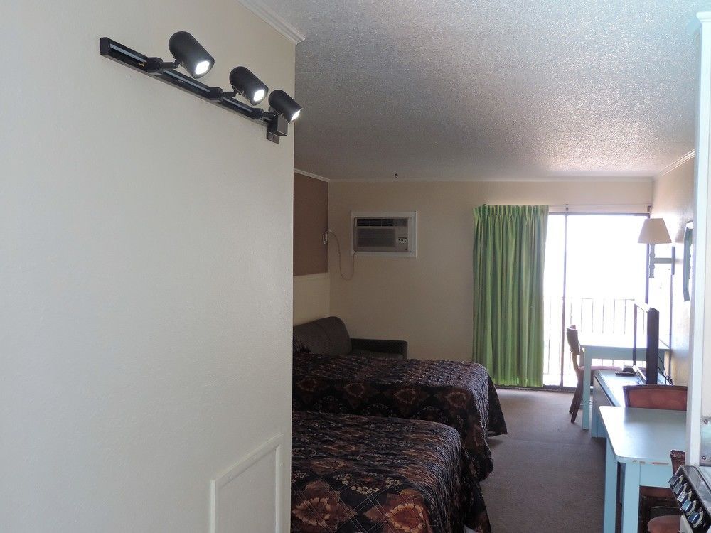 Sea Hawk Oceanfront Motel Myrtle Beach Exterior foto