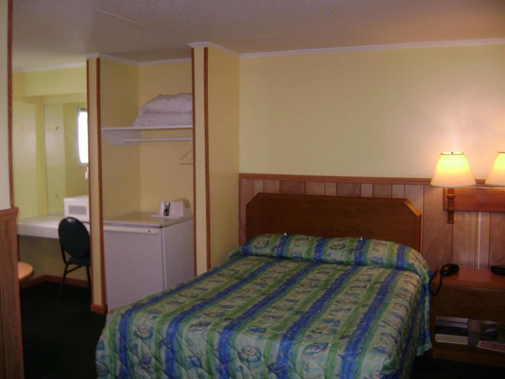 Sea Hawk Oceanfront Motel Myrtle Beach Exterior foto